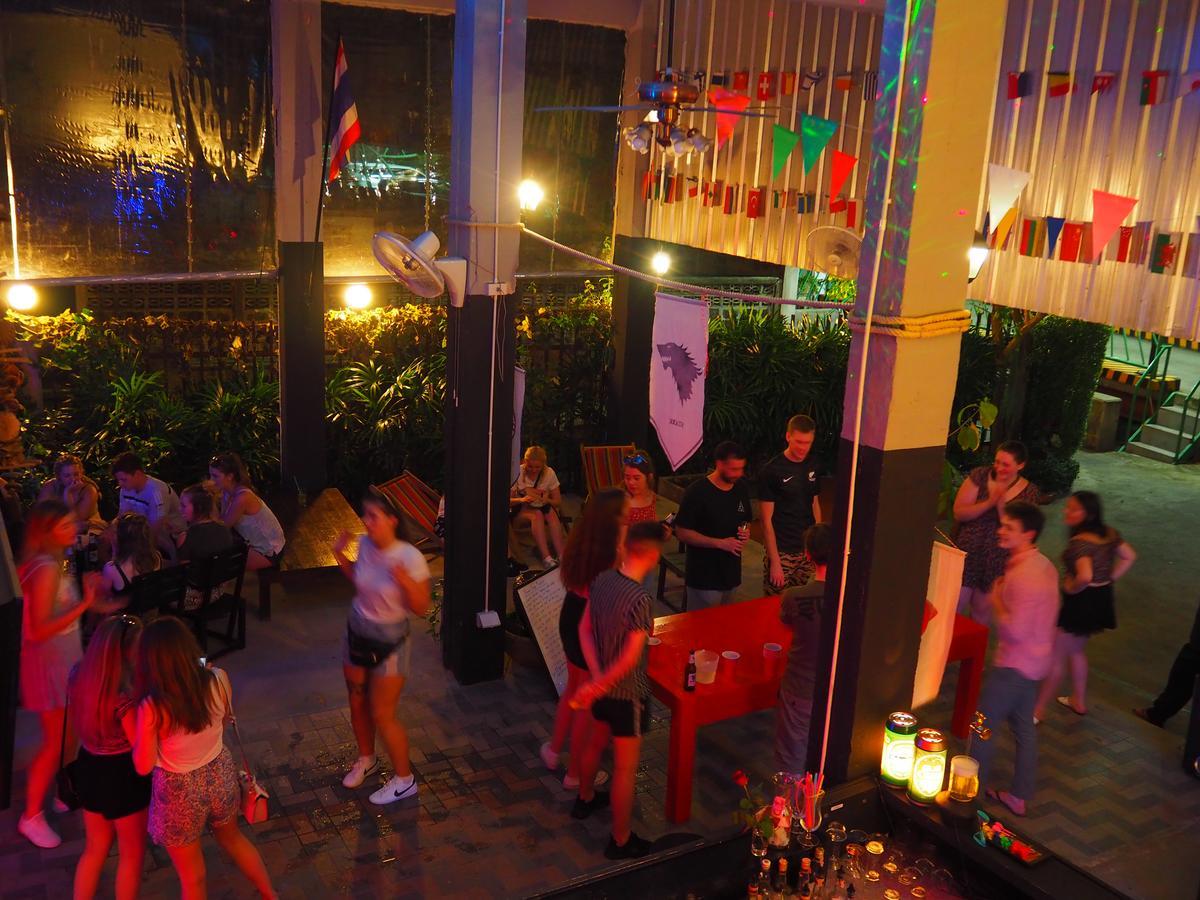 Playground Hostel Bangkok Kültér fotó